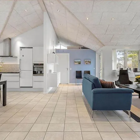 Tv1203-bindslev-havtornvej-8 *