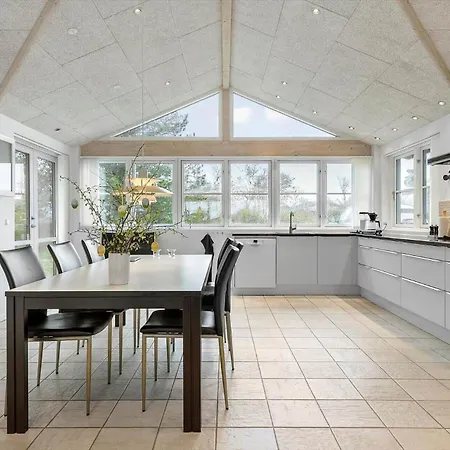 Tv1203-bindslev-havtornvej-8 * Bindslev